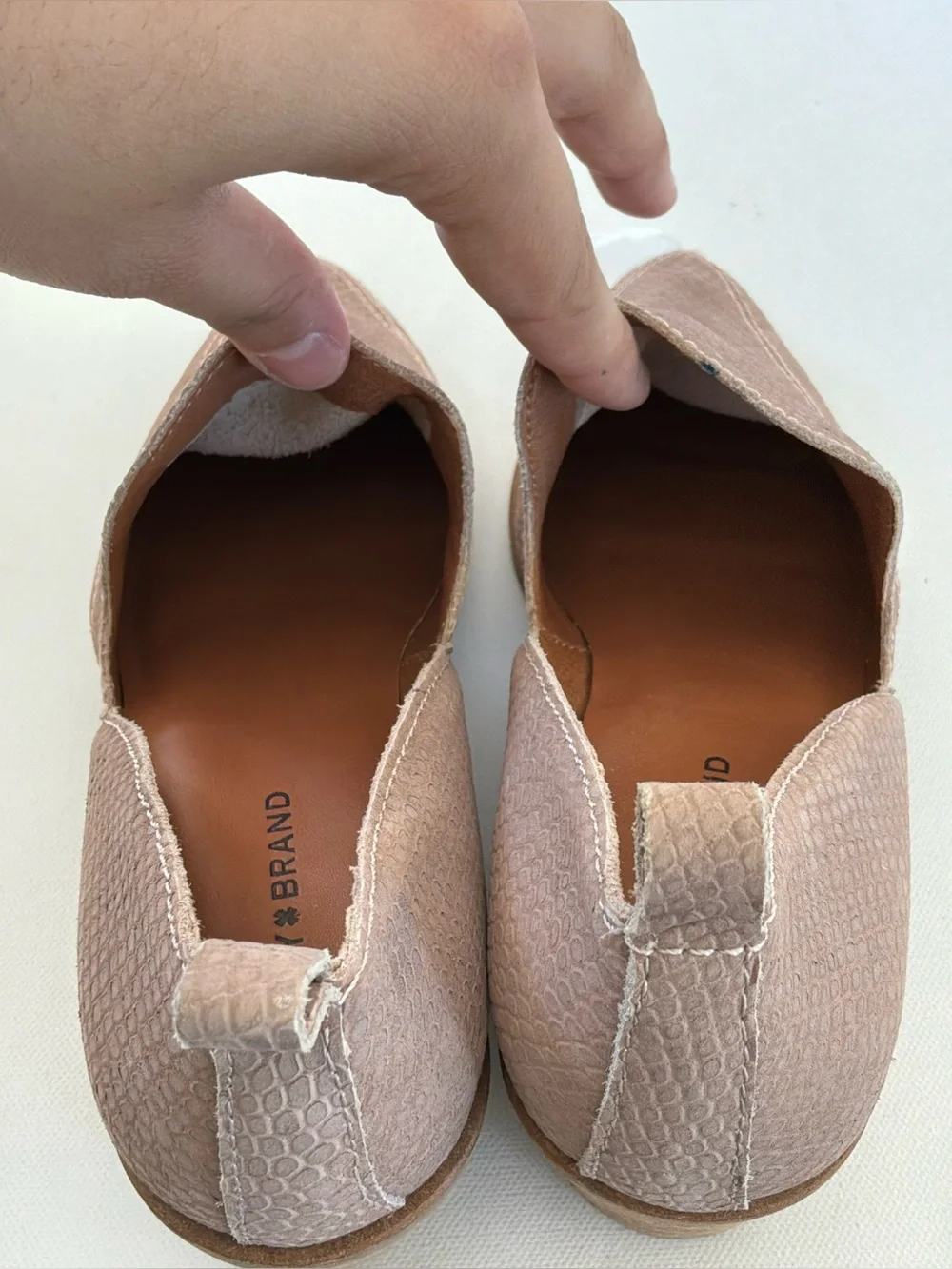 Lucky Brand Mahzan Blush Pink Leather Loafers Slip-On Shoes Women’s Size 7.5